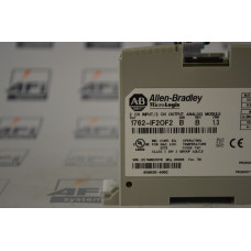 Allen-Bradley 1762-IF2OF2 SER B 2 CHAN IN / 2 CHAN OUT ANALOG MODULE