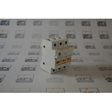 Allen-Bradley 1492-FB3C30-L SER A 1492-FB FUSE HOLDER WITH 3 POLES  CLASS CC TYPE FUSES  30A AND BLOWN FUSE INDICATOR
