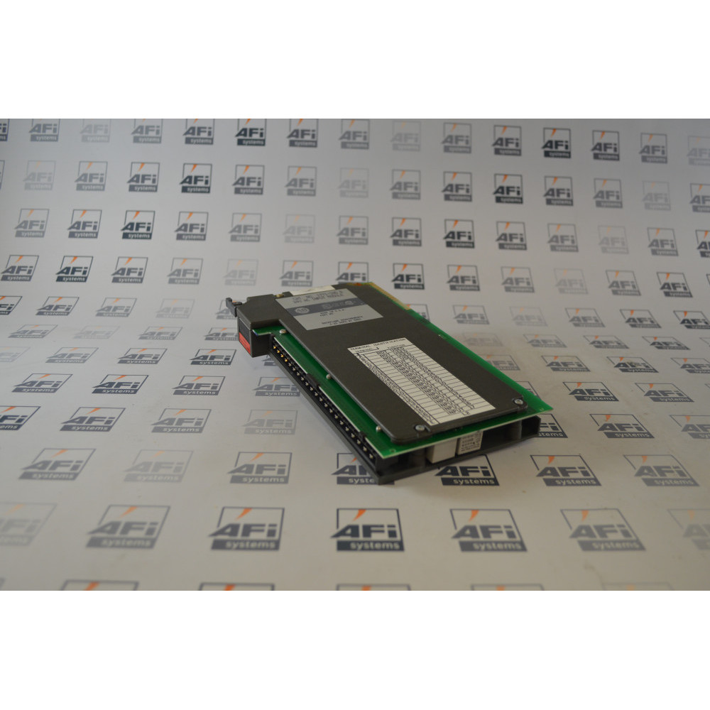 Allen-Bradley 1771-IND B  24V AC INPUT MODULE