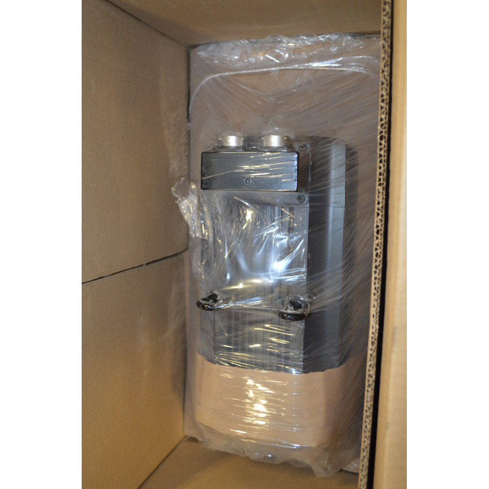 Allen Bradley 1326AB-B520E-S2L AC Servo Motor