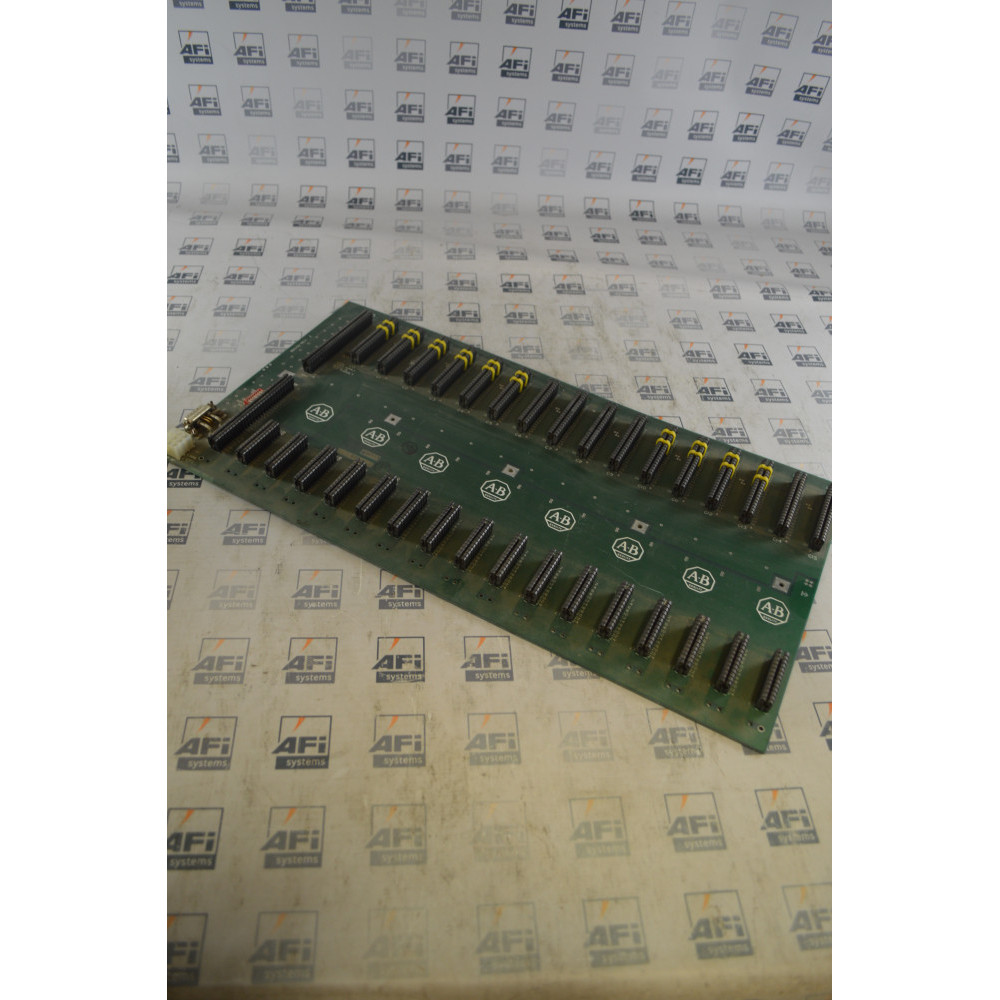 Allen-Bradley 960152 PC BOARD BACKING FOR RACK