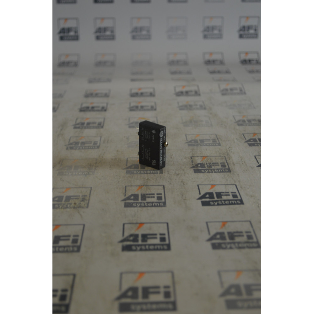 Allen Bradley 1781-OA5S Output Module