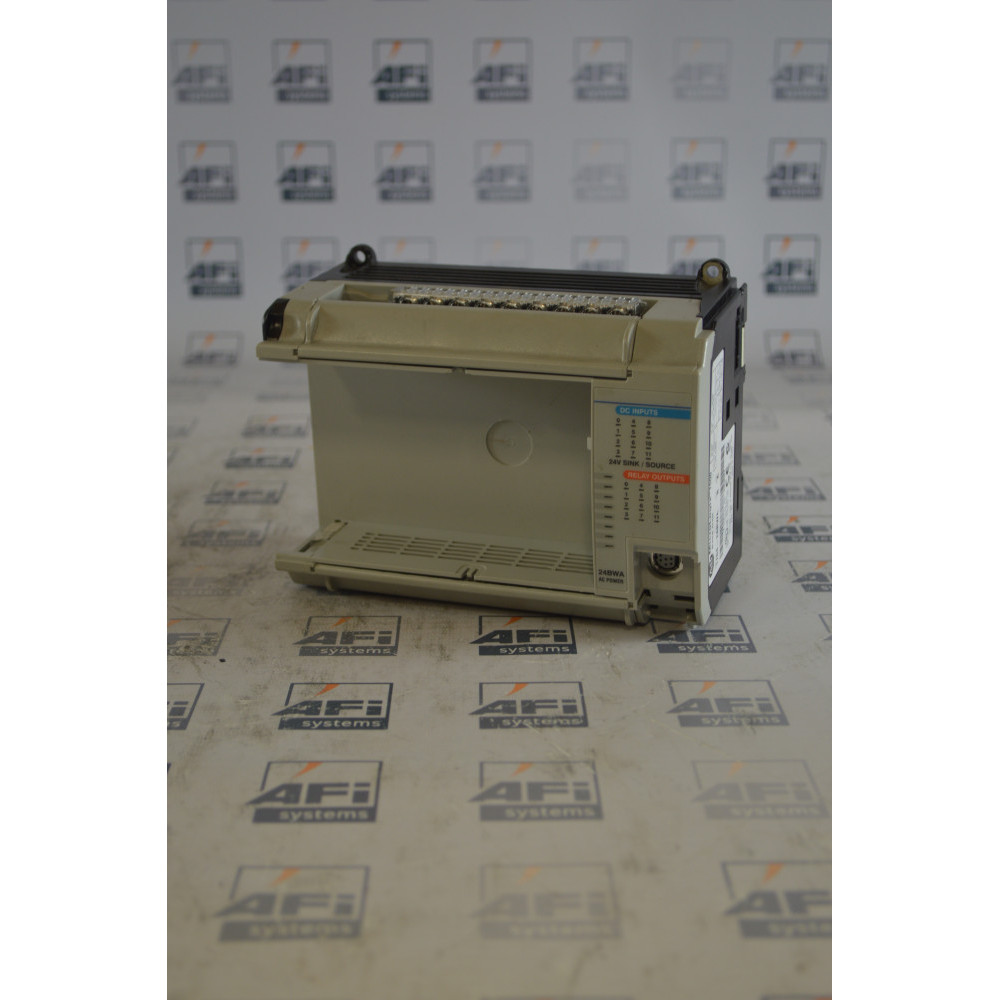 Allen-Bradley 1764-24BWA Ser B PROGRAMMABLE CONTROLLER BASE UNIT 12-24VDC I/O