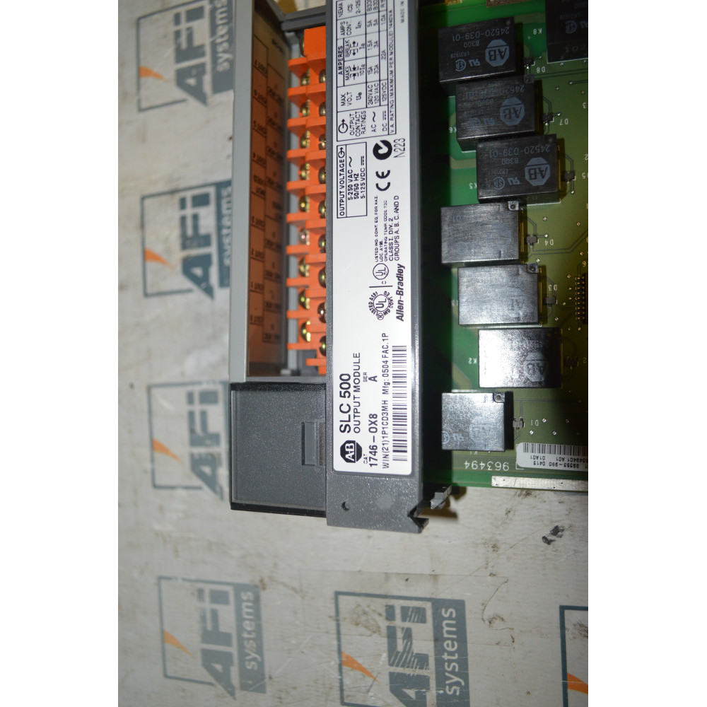 Allen-Bradley 1746-OX8 Digital Output Module