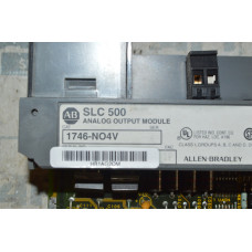 ALLEN BRADLEY 1746-NO4V Analog Output Module ALLEN BRADLEY 1746-NO4V Analog Output Module