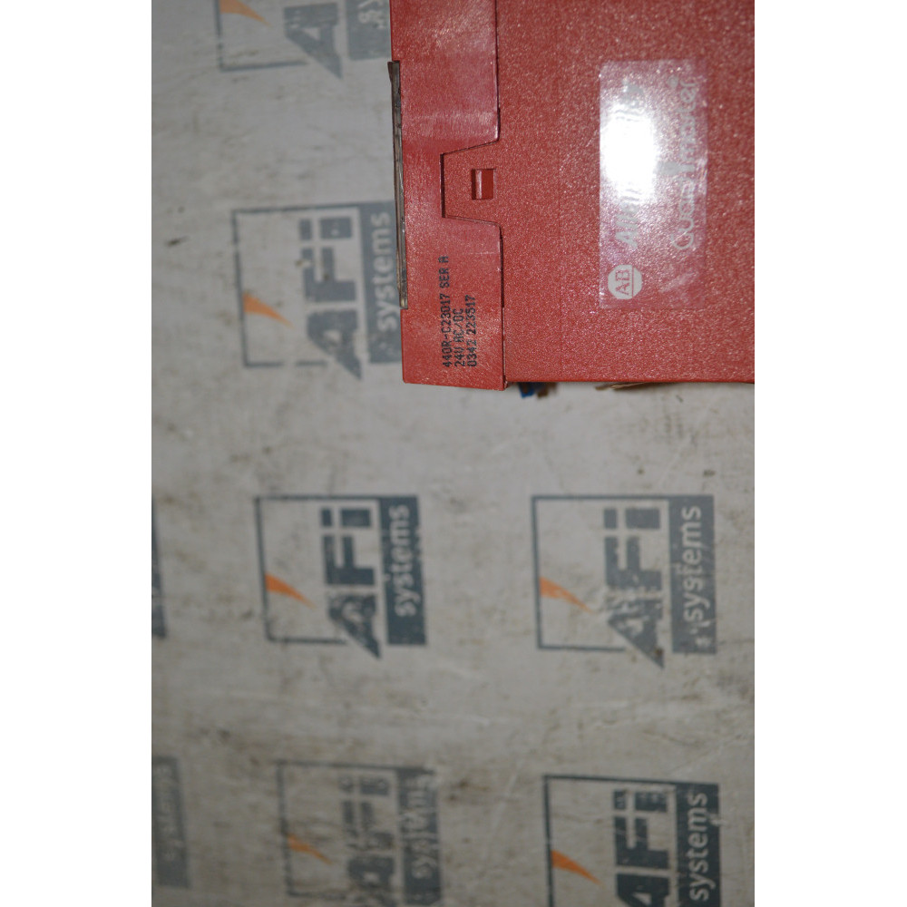 ALLEN BRADLEY GUARDMASTER LTD 440R-C23017 SAFETY RELAY