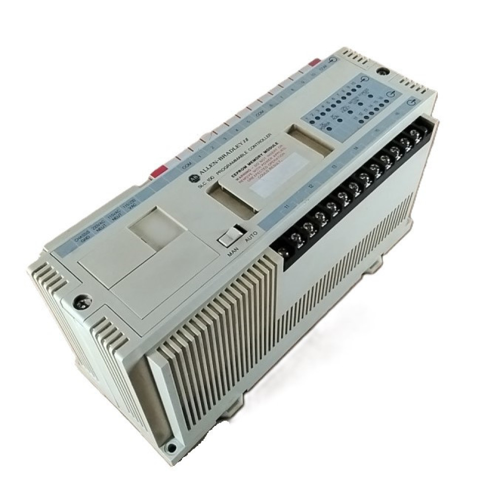 SLC100 Programmable Controller 100/240V AC 50/60Hz