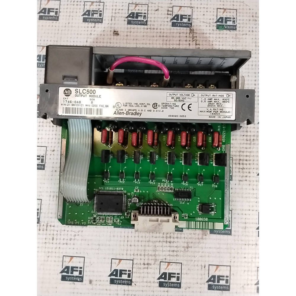 1746-OA8 Ser B Allen-Bradley