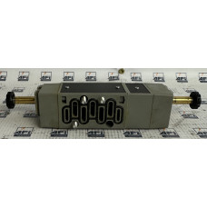 Bosch 0 820 027 968 Control Valve