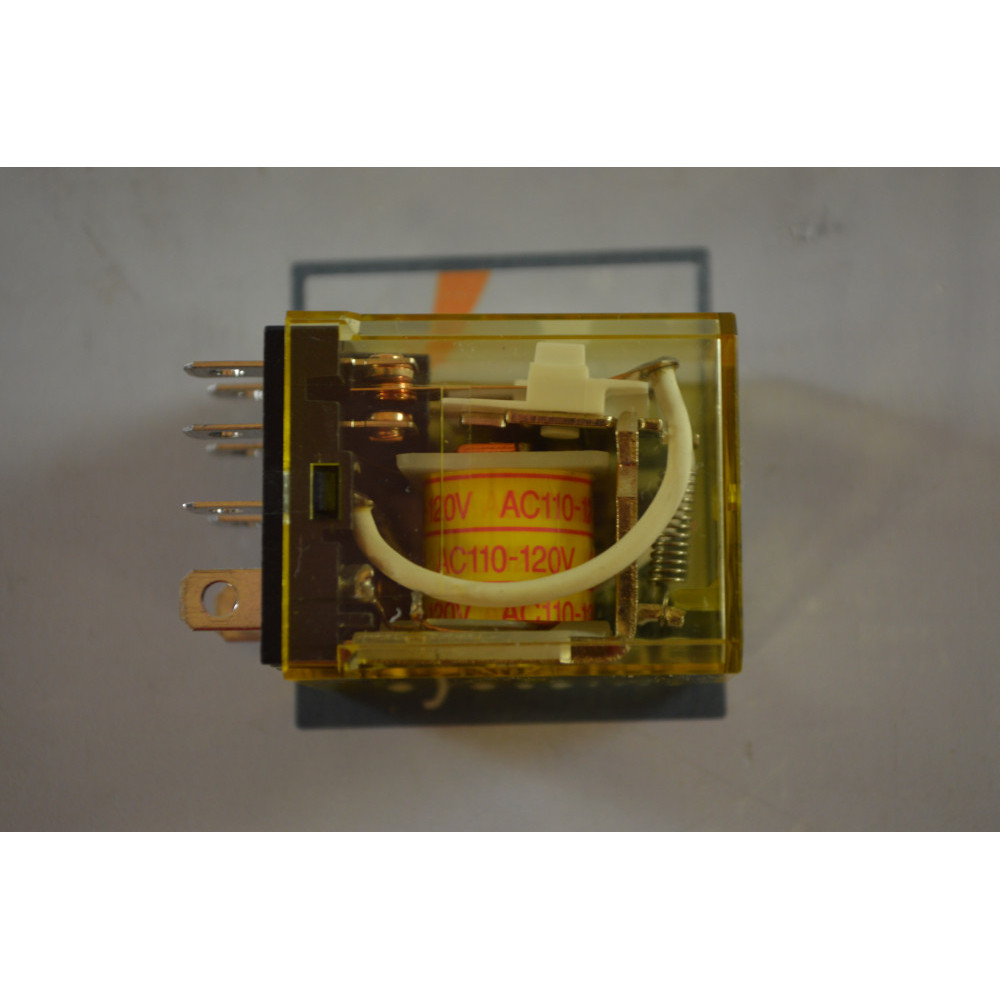 IDEC RH2B-U CUBE RELAY