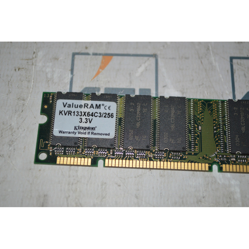 KINGSTON KVR133X64C3-256 MEMORY BOARD