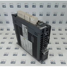 100W Servo amplifier (SSCNET III bus control)  (200V single-phase or 3-phase) 100W Servo amplifier (SSCNET III bus control)  (200V single-phase or 3-phase)