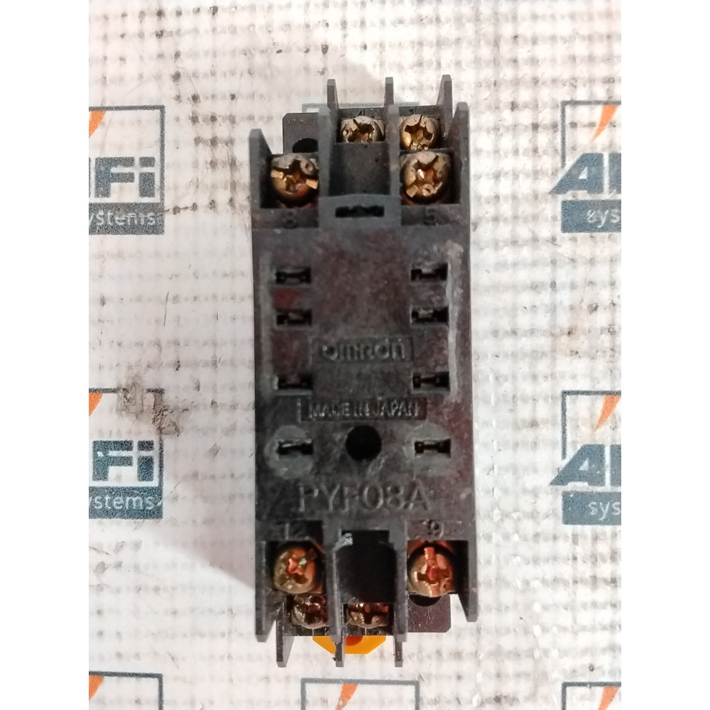 OMRON PYF08A-N RELAY SOCKET
8 POSITION
DIN RAIL
5 AMP / 7AMP
250 V