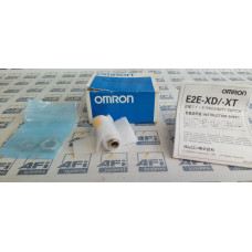 Omron E2E-X8MD1-M1G Proximity Switch
