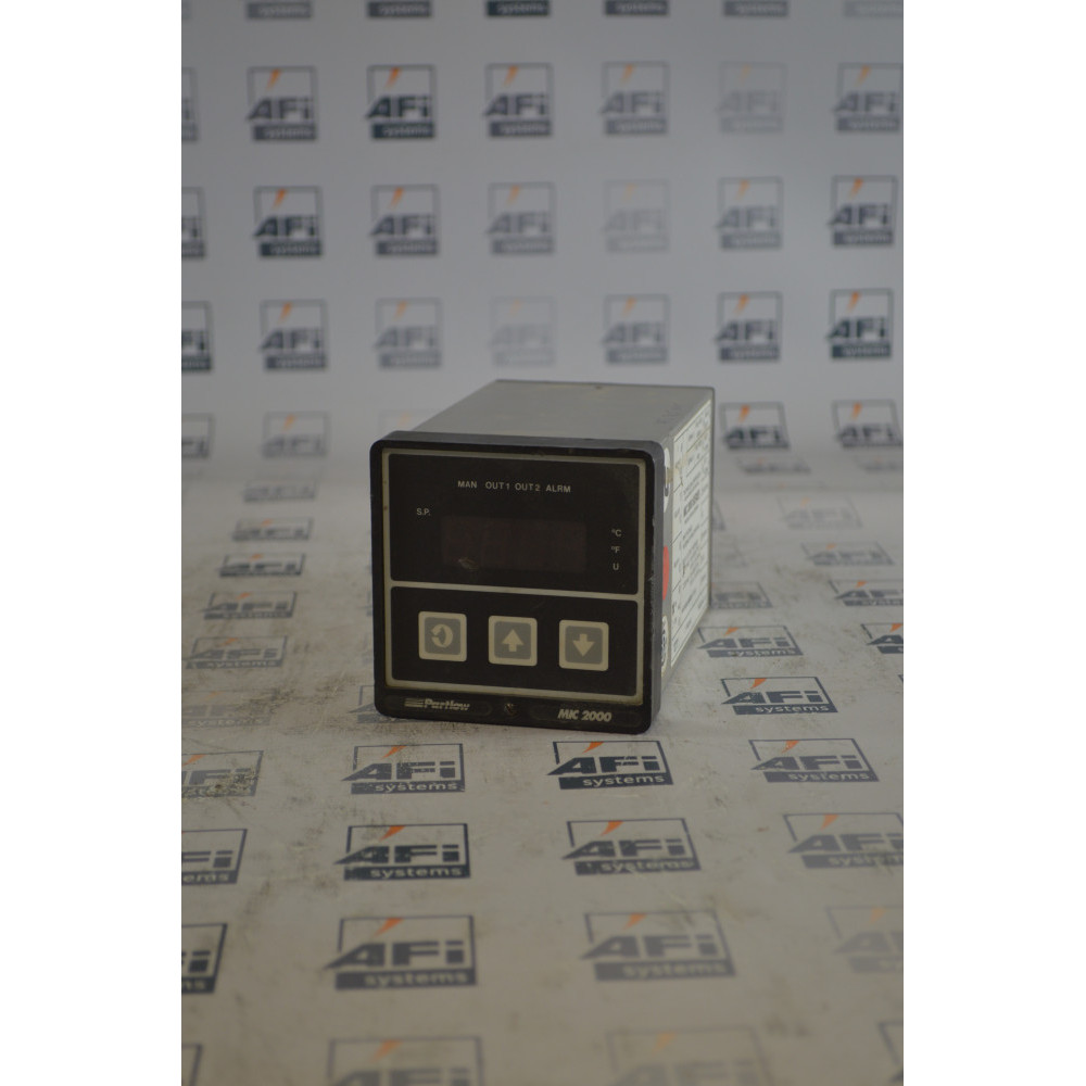 Partlow MIC 2000 PROCESS CONTROL EQUIPMENT