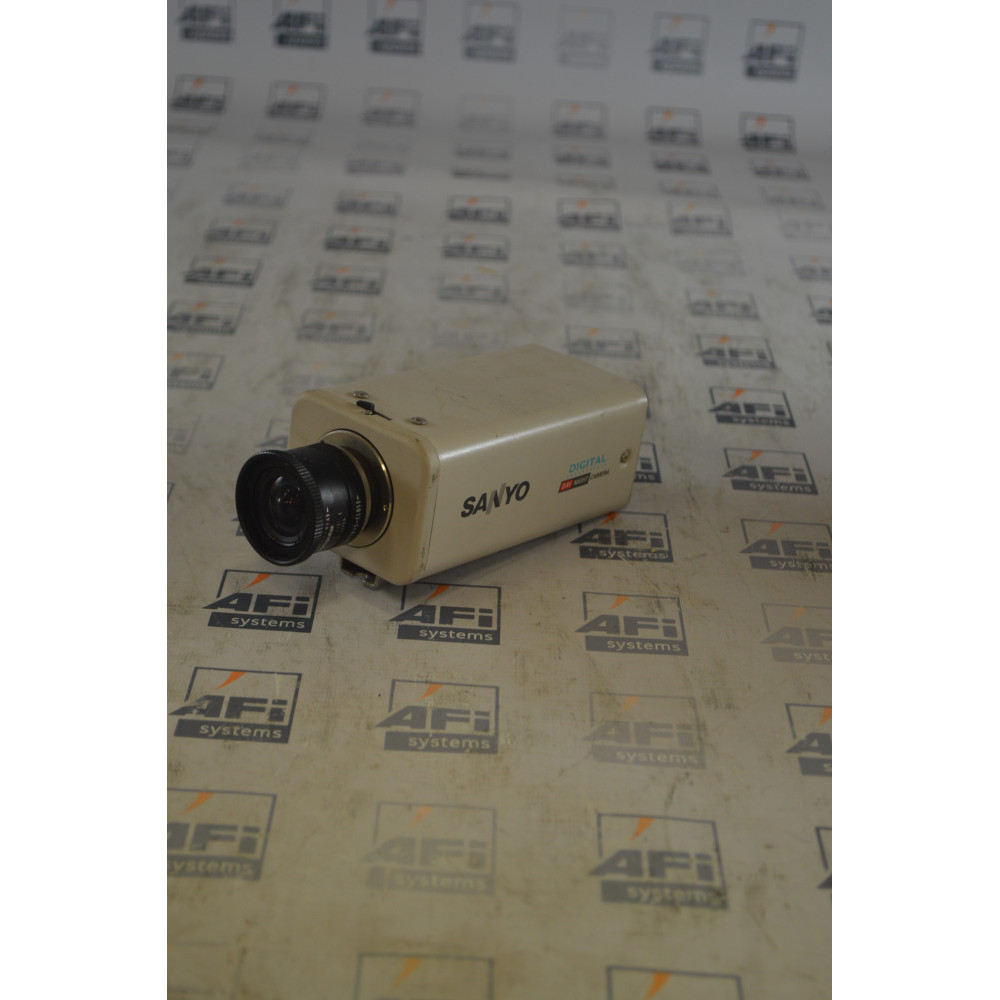 Sanyo VCC-4344 COLOR CCD CAMERA