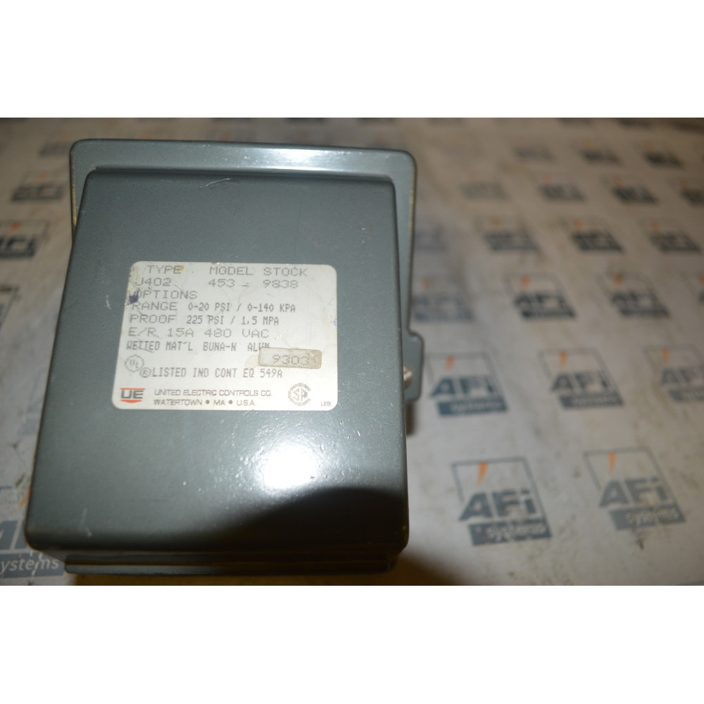 United Electric J402-453 LOW PRESSURE
DUAL SWITCH OUTPUT