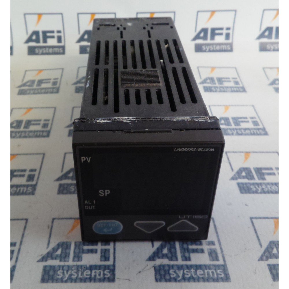 Yokogawa UT150-VN/AL/Z Temperature Controller